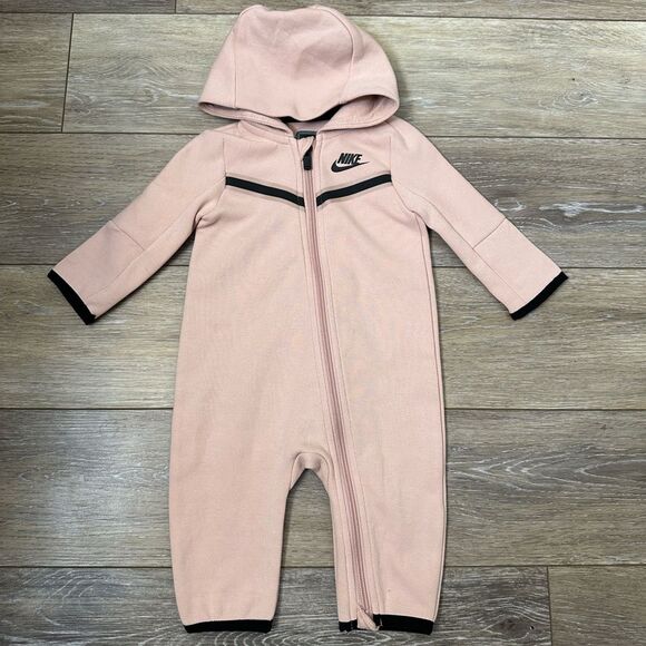Nike Baby Girls Pink Swoosh Zip Up Bodysuit Sz 6M - Picture 1 of 3